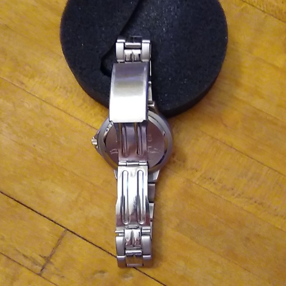 Watch, Lee Dungarees - Picture 6 of 11